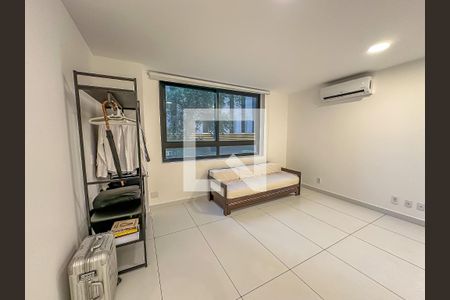 Studio de kitnet/studio à venda com 1 quarto, 32m² em Centro, Rio de Janeiro