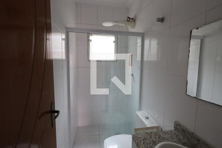 Casa de condomínio à venda com 120m², 3 quartos e 2 vagasBanheiro da Suíte