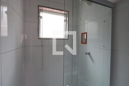 Casa de condomínio à venda com 120m², 3 quartos e 2 vagasBanheiro da Suíte