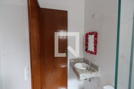 Casa de condomínio à venda com 120m², 3 quartos e 2 vagasBanheiro Corredor