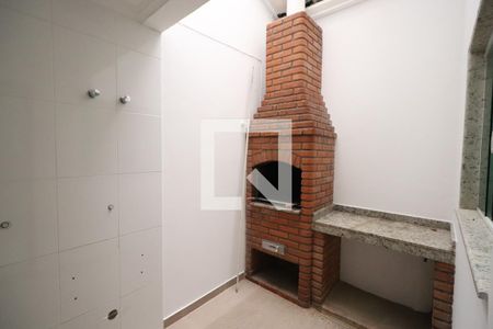 Casa de condomínio à venda com 120m², 3 quartos e 2 vagasChurrasqueira