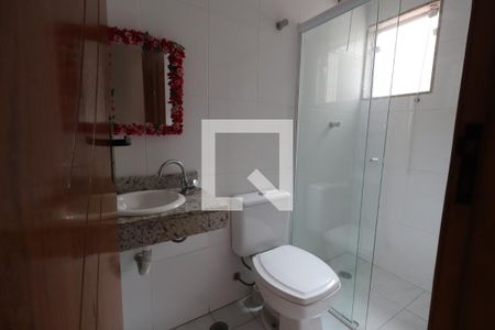 Casa de condomínio à venda com 120m², 3 quartos e 2 vagasBanheiro Corredor