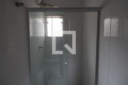 Casa de condomínio à venda com 120m², 3 quartos e 2 vagasBanheiro Corredor