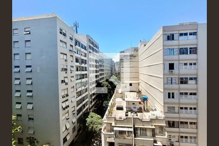 Apartamento à venda com 280m², 3 quartos e 1 vaga Apartamento à venda com 280m², 3 quartos e 1 vagaSala vista