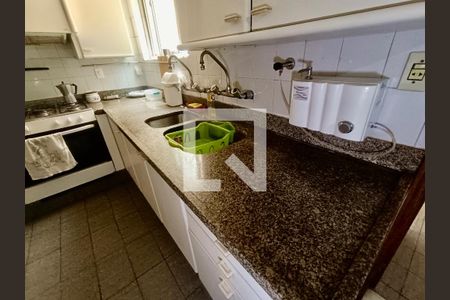 Apartamento à venda com 280m², 3 quartos e 1 vaga Apartamento à venda com 280m², 3 quartos e 1 vagaCopa / Cozinha