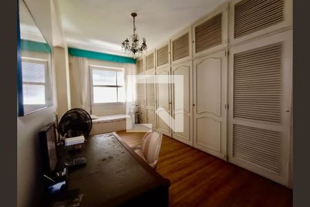 Apartamento à venda com 280m², 3 quartos e 1 vaga Apartamento à venda com 280m², 3 quartos e 1 vagaSuíte
