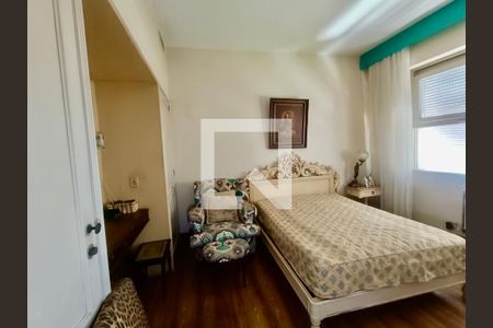 Apartamento à venda com 280m², 3 quartos e 1 vaga Apartamento à venda com 280m², 3 quartos e 1 vagaSuíte