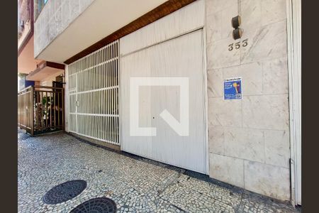 Apartamento à venda com 280m², 3 quartos e 1 vaga Apartamento à venda com 280m², 3 quartos e 1 vagaFachada com cartaz QA