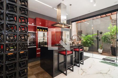 Casa à venda com 285m², 3 quartos e 2 vagas Casa à venda com 285m², 3 quartos e 2 vagasCozinha