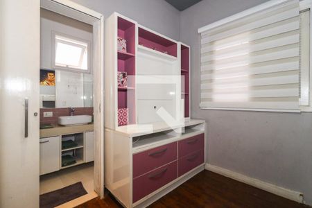 Casa à venda com 285m², 3 quartos e 2 vagas Casa à venda com 285m², 3 quartos e 2 vagasSuíte 2