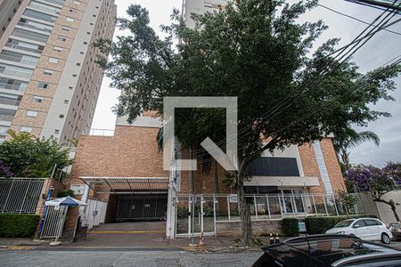 Apartamento à venda com 111m², 3 quartos e 2 vagasFachada