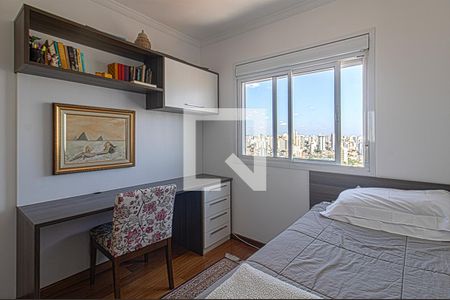 Apartamento à venda com 111m², 3 quartos e 2 vagasQuarto 2