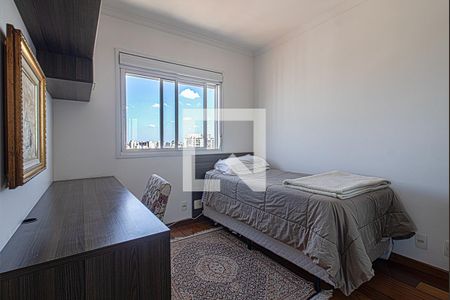 Apartamento à venda com 111m², 3 quartos e 2 vagasQuarto 2