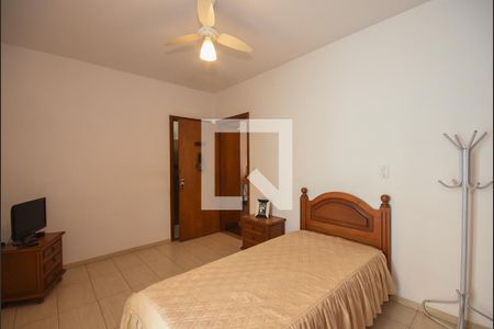 Casa à venda com 356m², 3 quartos e 4 vagas Casa à venda com 356m², 3 quartos e 4 vagasSuíte 1