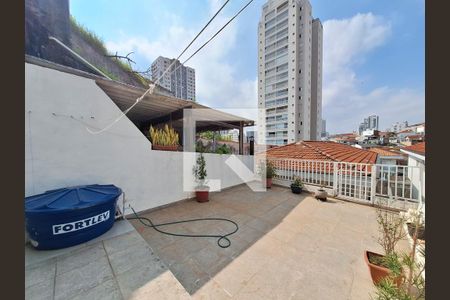 Casa à venda com 192m², 3 quartos e 3 vagas Casa à venda com 192m², 3 quartos e 3 vagasQuintal superior