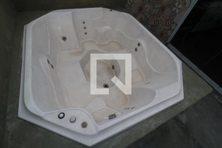 Apartamento à venda com 100m², 2 quartos e 1 vagaCobertura - Quintal - Hidromassagem