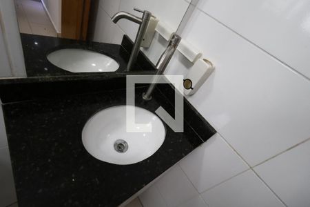 Apartamento à venda com 100m², 2 quartos e 1 vagaBanheiro Social - Pia