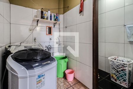 Casa à venda com 100m², 2 quartos e 2 vagas Casa à venda com 100m², 2 quartos e 2 vagasárea de serviço_1