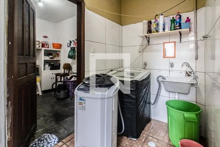 Casa à venda com 100m², 2 quartos e 2 vagas Casa à venda com 100m², 2 quartos e 2 vagasárea de serviço_2