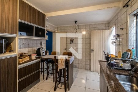 Casa à venda com 100m², 2 quartos e 2 vagas Casa à venda com 100m², 2 quartos e 2 vagascozinha_3