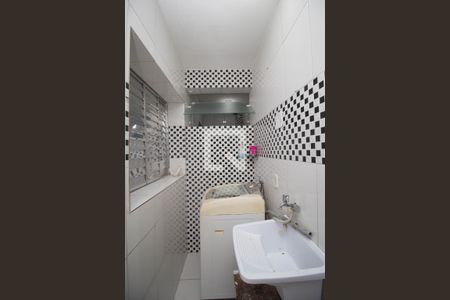 Apartamento à venda com 28m², 1 quarto e sem vaga Apartamento à venda com 28m², 1 quarto e sem vagaÁrea de Serviço