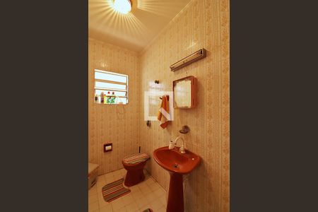 Casa para alugar com 227m², 3 quartos e 2 vagasBanheiro Social 2