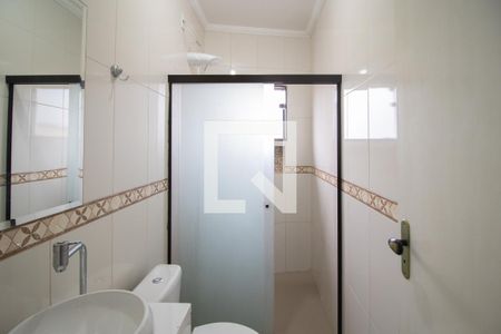 Casa à venda com 340m², 5 quartos e 6 vagasBanheiro 1