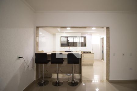 Casa à venda com 340m², 5 quartos e 6 vagasCozinha