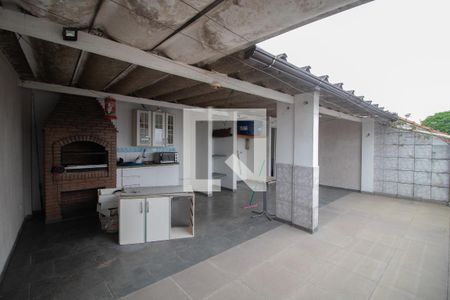 Casa à venda com 340m², 5 quartos e 6 vagasÁrea de Serviço com Churrasqueira