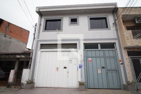 Casa à venda com 340m², 5 quartos e 6 vagasFachada e placa