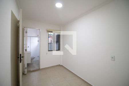 Casa à venda com 340m², 5 quartos e 6 vagasSuíte