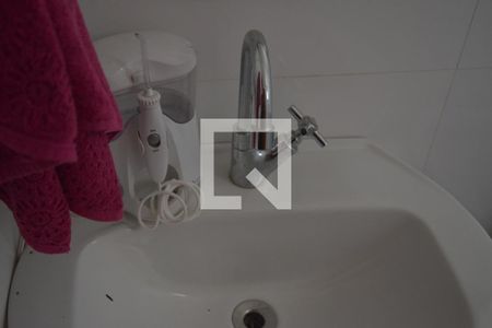 Apartamento à venda com 73m², 4 quartos e 1 vagaBanheiro 2