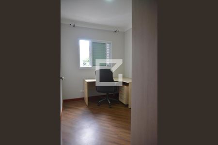 Apartamento à venda com 73m², 4 quartos e 1 vagaQuarto 2