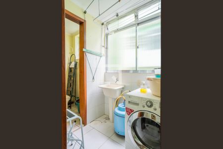 Apartamento à venda com 85m², 3 quartos e 2 vagas Apartamento à venda com 85m², 3 quartos e 2 vagasÁrea de Serviço