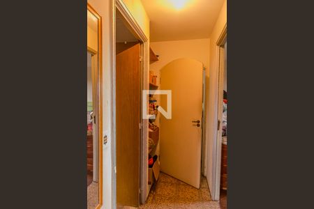 Apartamento à venda com 80m², 3 quartos e 1 vaga Apartamento à venda com 80m², 3 quartos e 1 vagaCorredor