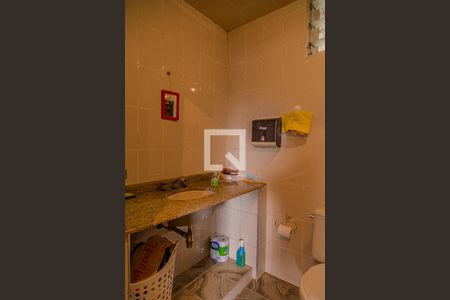 Apartamento à venda com 80m², 3 quartos e 1 vaga Apartamento à venda com 80m², 3 quartos e 1 vagaBanheiro