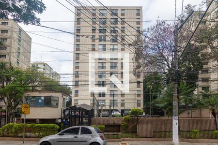 Apartamento à venda com 80m², 3 quartos e 1 vaga Apartamento à venda com 80m², 3 quartos e 1 vagaFachada