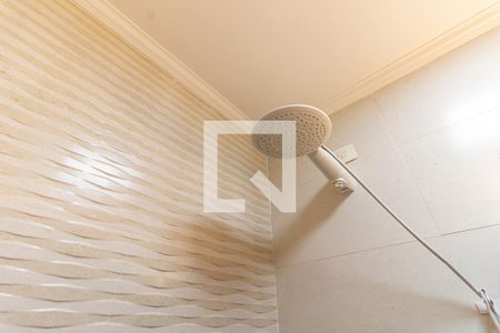Casa à venda com 100m², 3 quartos e 2 vagas Casa à venda com 100m², 3 quartos e 2 vagasBanheiro Social
