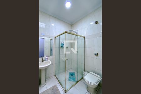 Casa à venda com 240m², 3 quartos e 4 vagasBanheiro