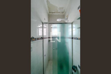 Casa à venda com 240m², 3 quartos e 4 vagasBanheiro da Suíte