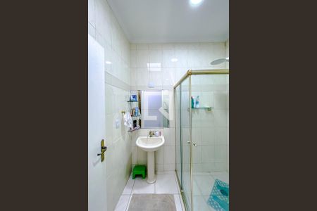 Casa à venda com 240m², 3 quartos e 4 vagasBanheiro