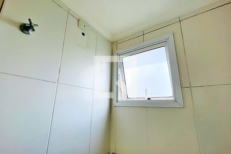 Apartamento à venda com 65m², 2 quartos e 1 vaga Apartamento à venda com 65m², 2 quartos e 1 vagaBanheiro