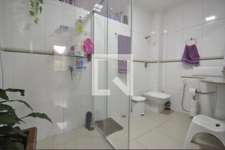 Apartamento à venda com 79m², 2 quartos e 2 vagasBanheiro