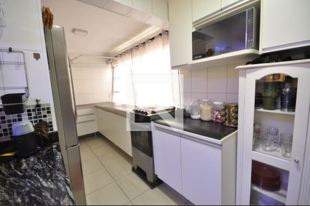 Apartamento à venda com 79m², 2 quartos e 2 vagasCozinha