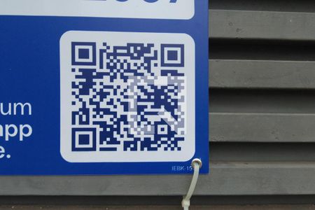 Casa à venda com 250m², 4 quartos e 3 vagasIEBK-15