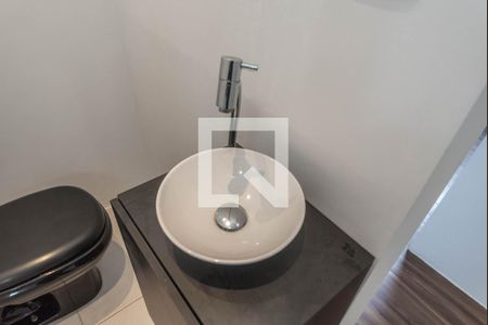 Casa à venda com 250m², 4 quartos e 3 vagas Casa à venda com 250m², 4 quartos e 3 vagasBanheiro da Suíte