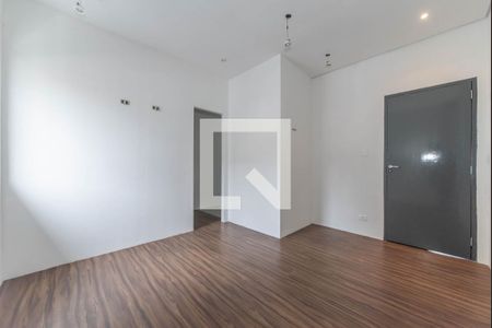Casa à venda com 250m², 4 quartos e 3 vagas Casa à venda com 250m², 4 quartos e 3 vagasSuíte
