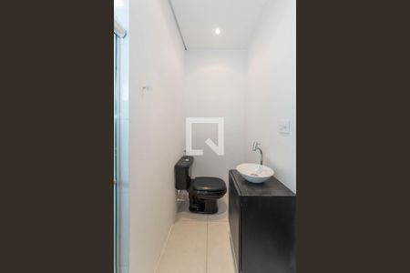 Casa à venda com 250m², 4 quartos e 3 vagas Casa à venda com 250m², 4 quartos e 3 vagasBanheiro da Suíte