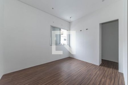 Casa à venda com 250m², 4 quartos e 3 vagas Casa à venda com 250m², 4 quartos e 3 vagasSuíte