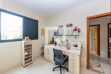 Apartamento à venda com 126m², 3 quartos e 2 vagasQuarto 3